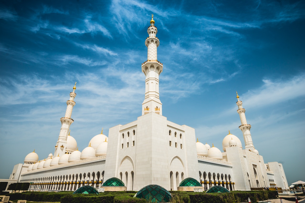 De Dubaï à Abu Dhabi : 4 moyens d'y aller